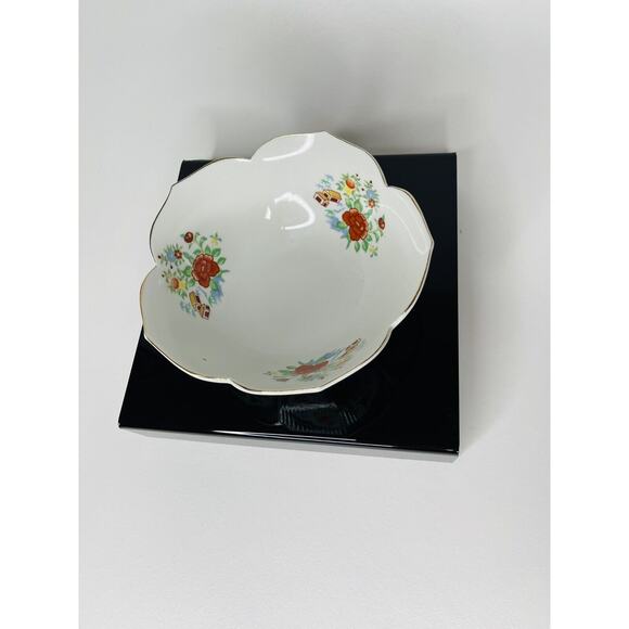 Bowl Miyako Porcelain Lotus Imari Ware Handcrafted Japan 7in Home Decor - Picture 1 of 8